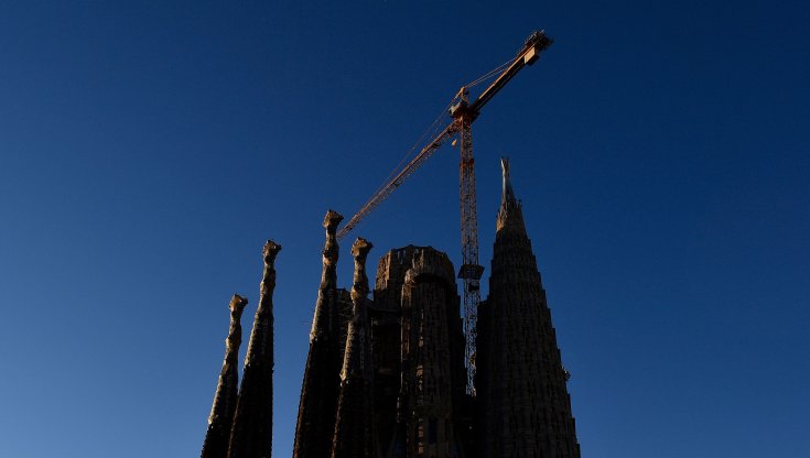 Barcellona, Sagrada Familia, completata la Torre della Vergine. Il capolavoro di Gaudí è ancora più alto