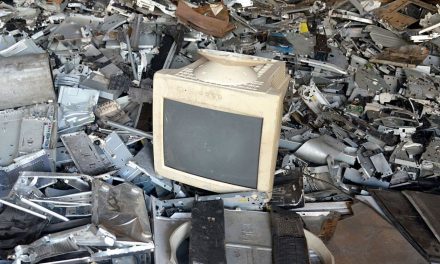 Raee: 32 proposte per migliorare lo smaltimento dei rifiuti elettronici