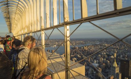 New York, prezzi del turismo alle stelle: fino a 120 dollari per salire sull’Empire