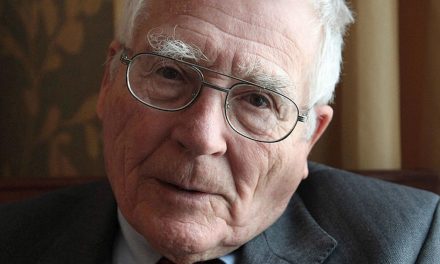 Muore a 103 anni James Lovelock, il padre della teoria su “Gaia”