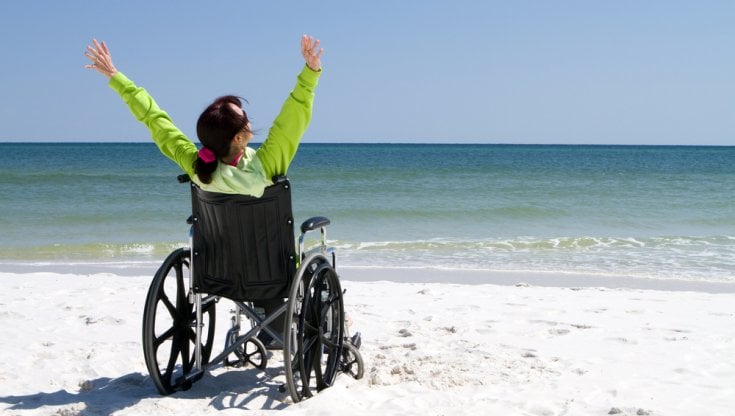 Bandiere Lilla, ecco i 45 comuni migliori per la vacanza dei disabili. “Ma sono ancora pochissimi”