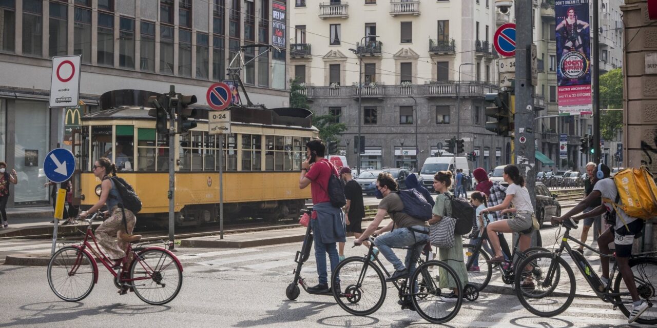 Le 10 proposte di Fiab per ripensare la mobilità incentivando l’uso delle biciclette