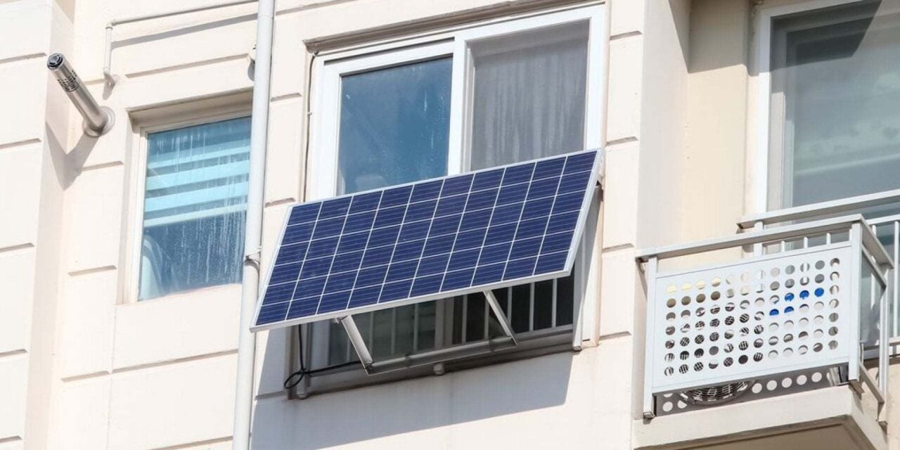 Pannelli solari, tutti vogliono installarli. Ma l’attesa arriva fino a un anno