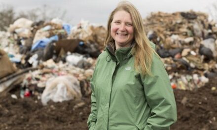 La donna che ha calcolato quanta plastica inquina gli Oceani e altri 24 ideatori di un mondo migliore