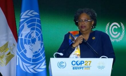 Chi è Mia Mottley, la premier di Barbados che chiede giustizia climatica per il Sud del mondo