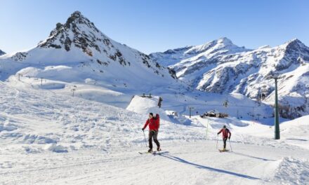 Valle d’Aosta tra sci e lentezza: skypass unico per gli undici comprensori “minori”