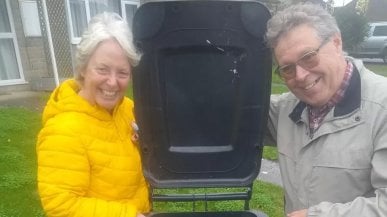 La coppia inglese che ha azzerato i rifiuti non riciclabili
