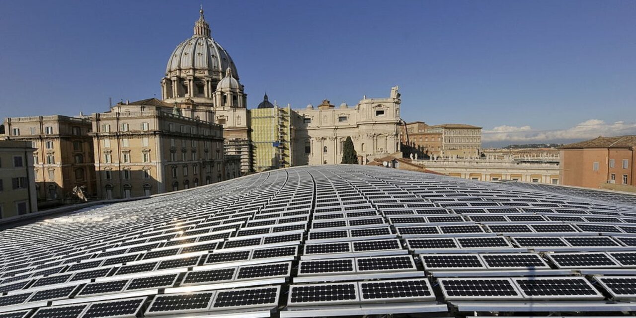 Rinnovabili: a Roma le prime 15 comunità energetiche nel 2023