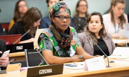 La lotta di Cécile Ndjebet per le donne e le foreste: “Non c’è salvezza senza i nostri diritti”