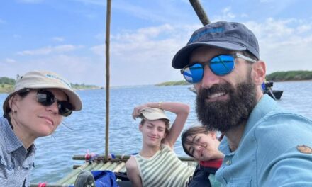 Alex Bellini in zattera sul Mekong: “Con la mia famiglia lungo il fiume che soffre”