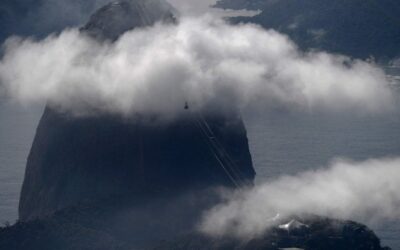 Rio de Janeiro, giudici bloccano nuova funivia Pan di Zucchero. Ecosistema a rischio: “Smantellare tutto”