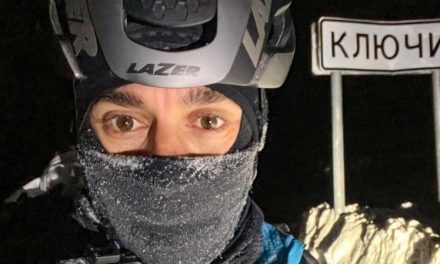 Omar Di Felice, 4000 km in bici al Polo Nord: “Guardate con me il mondo che cambia”