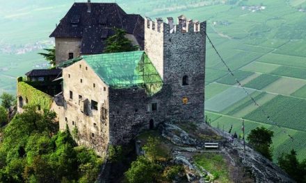 Alto Adige. Tra Messner e Sissi, tra vitigni e memorie dell’epoga pagana: la nuova vita degli antichi castelli