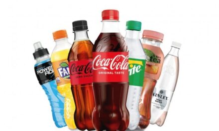 Le bottigliette di Coca-Cola in plastica riciclata al 100%